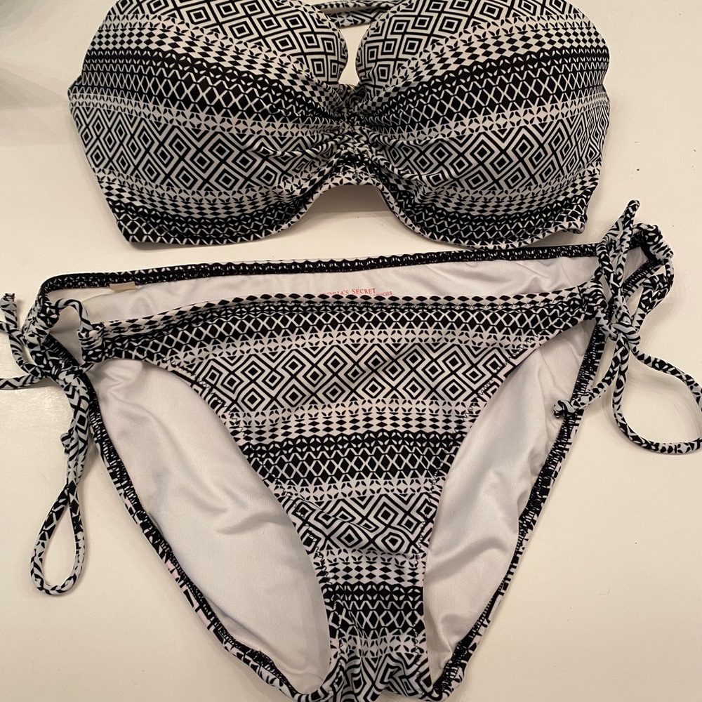 Victoria secret bikini set